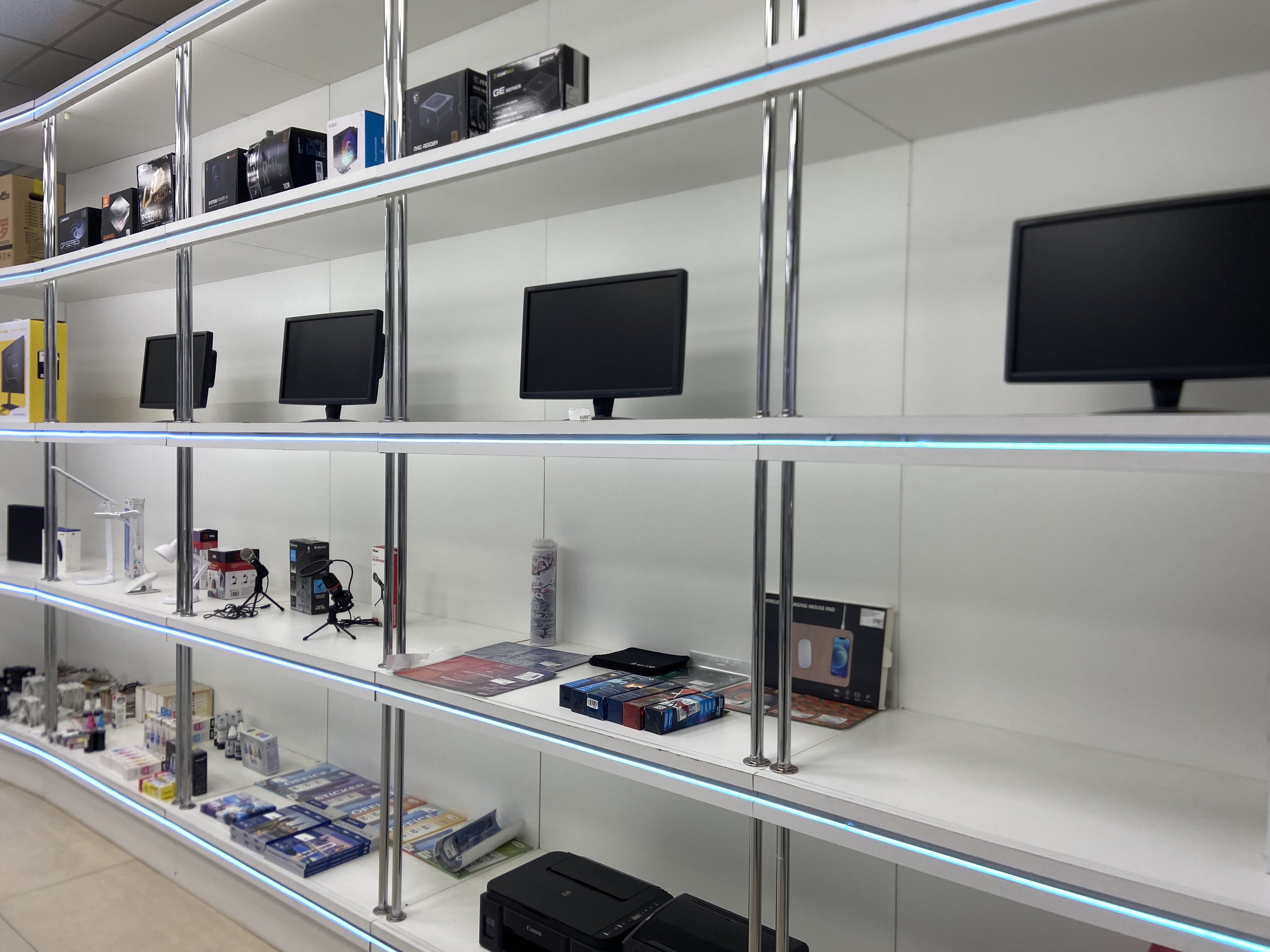 Фото магазина компьютеров ElectronicX в Грозном